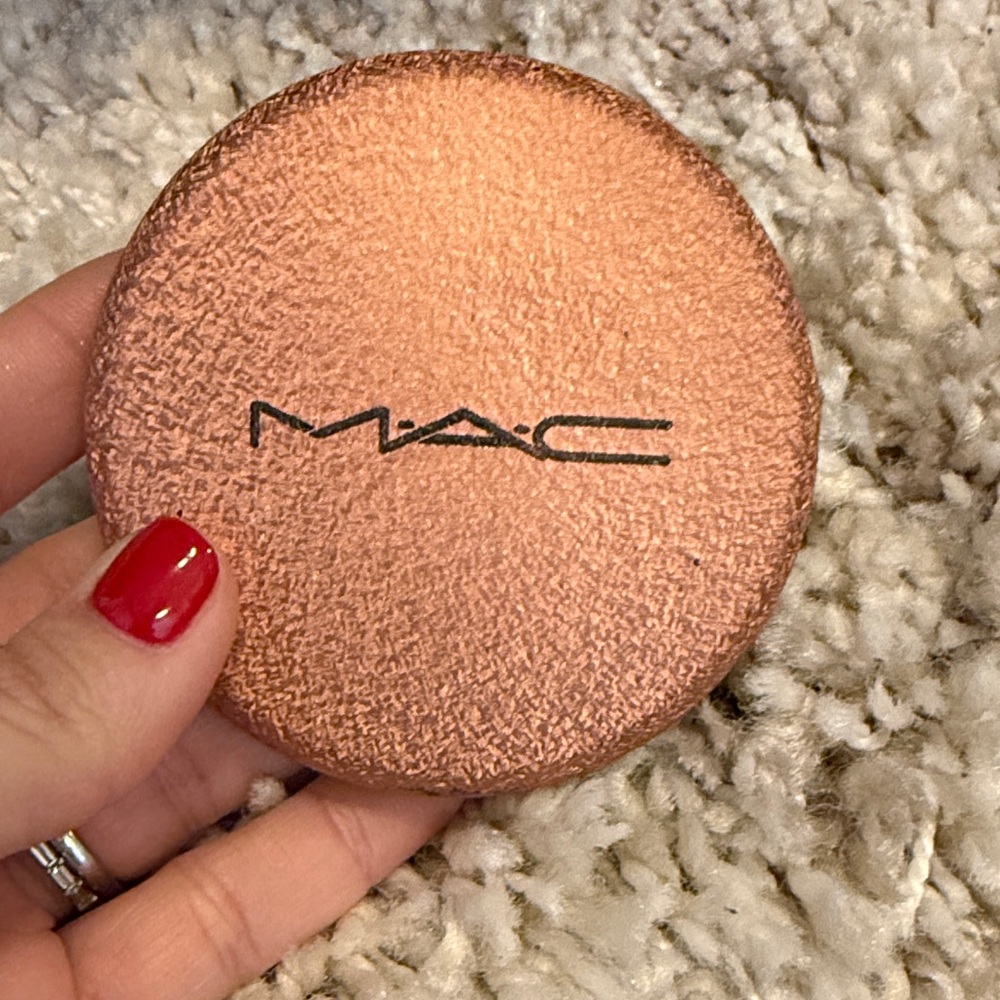 MAC Cosmetics Radiant light rosy sunstruck radiant bronzer